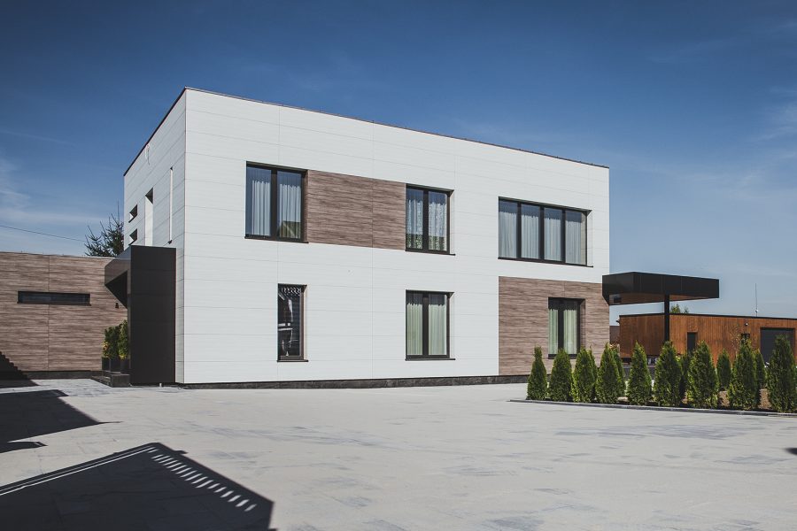 House AS – exterior